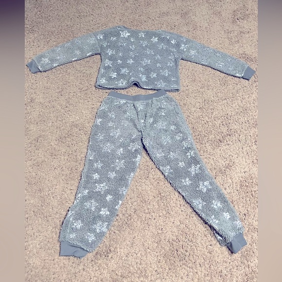 Justice Fuzzy Sleep Set - Picture 3 of 4